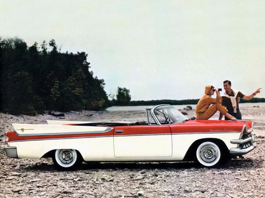  Dodge Coronet Lancer Convertible 1957 года  (фото 4 из 7)